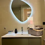 B2 Pausilipon Park Corner * Kardítsa