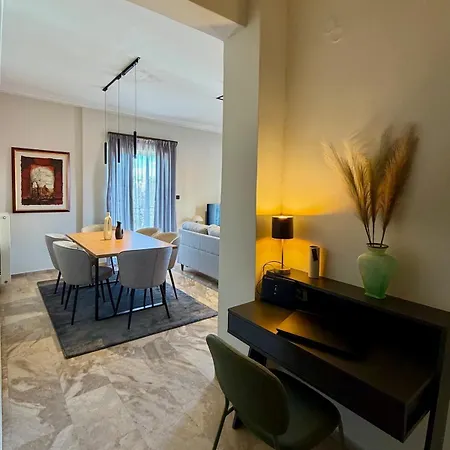 B2 Pausilipon Park Corner Apartament *