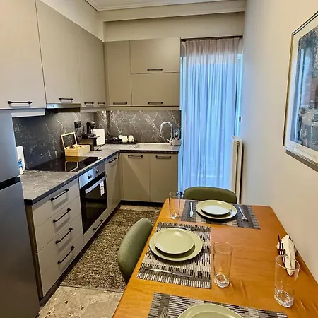 B2 Pausilipon Park Corner Kardítsa