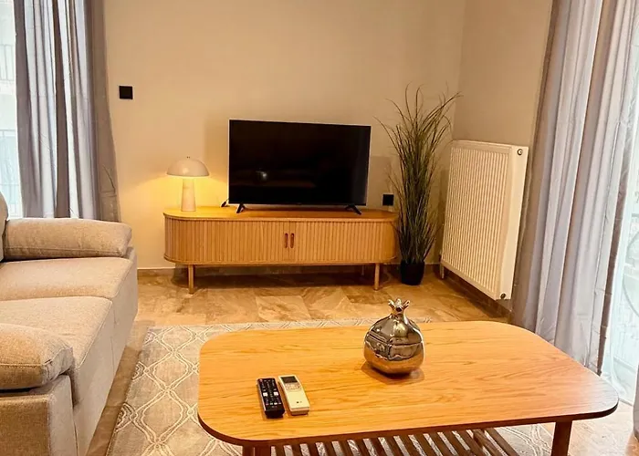 B2 Pausilipon Park Corner